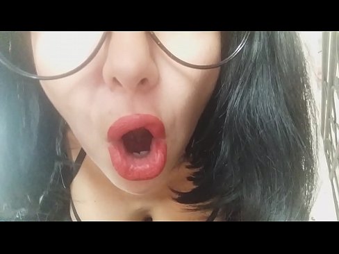 ❤️ Dušo, tvoja maćeha te ne pušta danas u školu... Previše si mi potrebna... ❤️ Porno na bs.milf300com.ru ❌